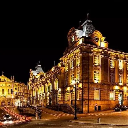 Διαμέρισμα Cozy Loft In Downtown *