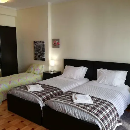 Διαμέρισμα Cozy Loft In Downtown